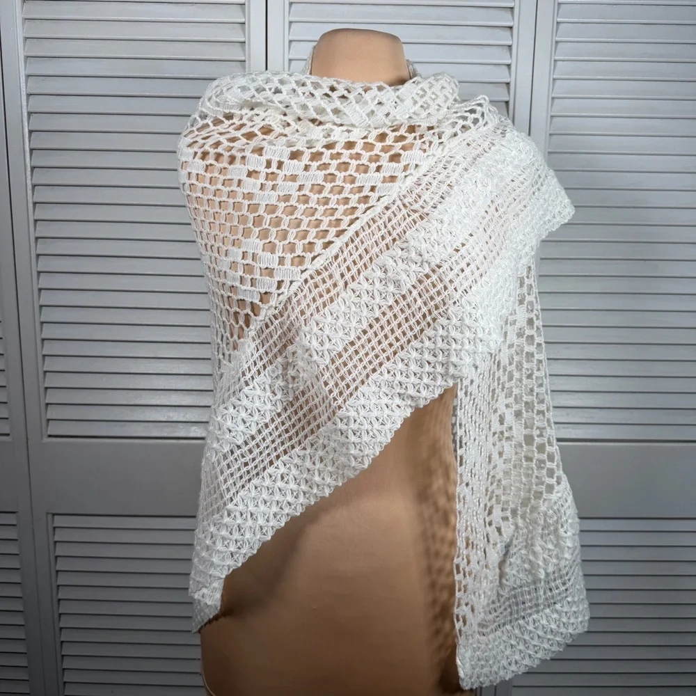Elwin Vintage White Crochet Poncho Shawl Open Weave Boho Made in Japan